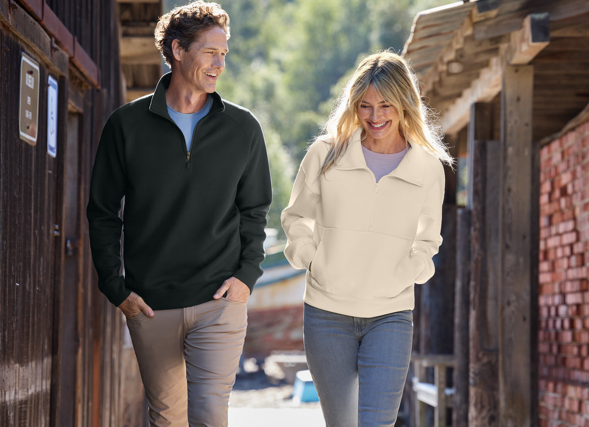 TravisMathew Women’s Momentum Shift 1/2-Zip, Embroidered